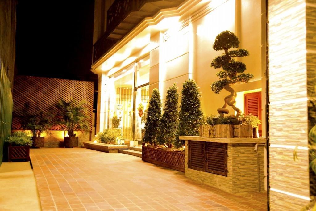 The Home Hotel Mandalay Exterior photo